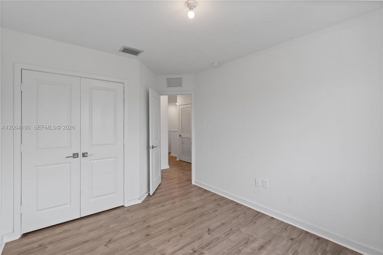 1385 NW 208th Ter, Unit 1385, Miami Gardens, FL 33169 Photo