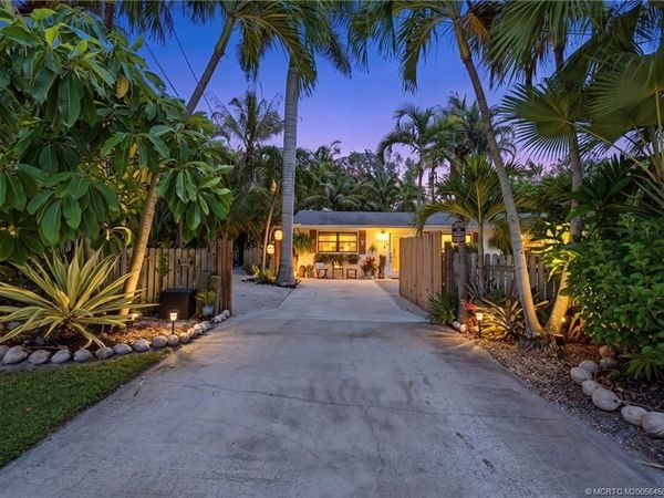 411 SE Krueger Parkway, Stuart, FL 34996