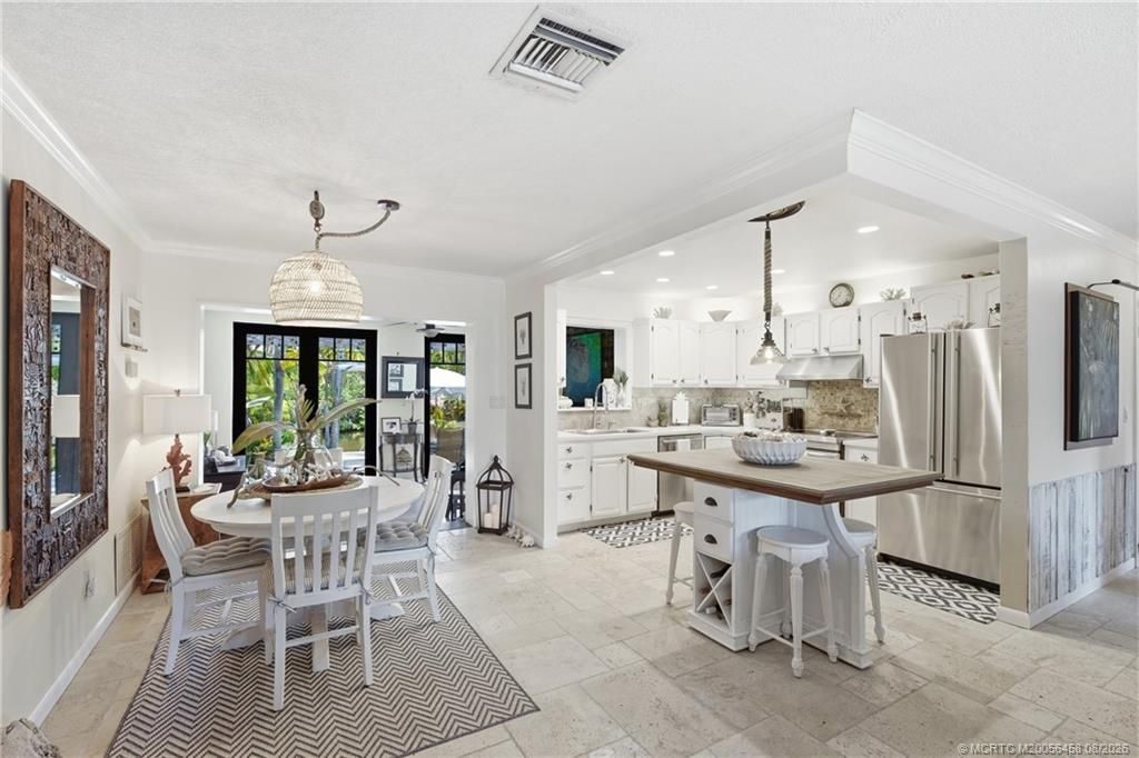 411 SE Krueger Parkway, Stuart, FL 34996 Photo