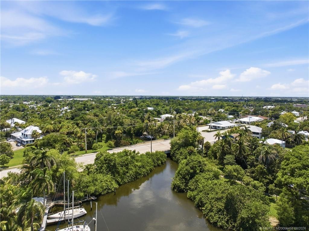 411 SE Krueger Parkway, Stuart, FL 34996 Photo