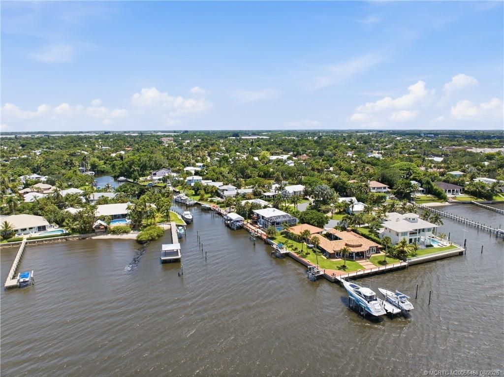 411 SE Krueger Parkway, Stuart, FL 34996 Photo