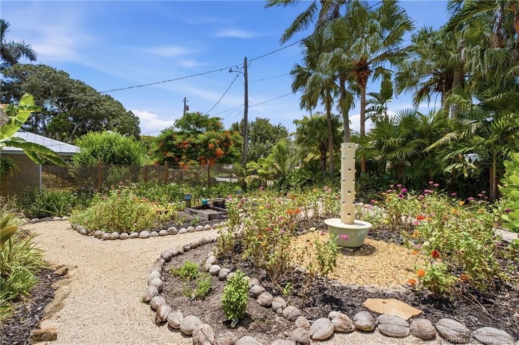 411 SE Krueger Parkway, Stuart, FL 34996 Photo