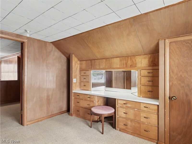 186 E Woodsdale Avenue , Akron, OH 44301 Photo 22