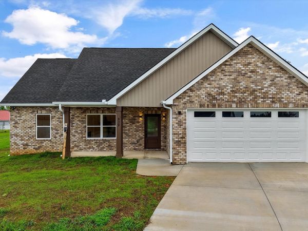 829 Wehali Tr, Kodak, TN 37764