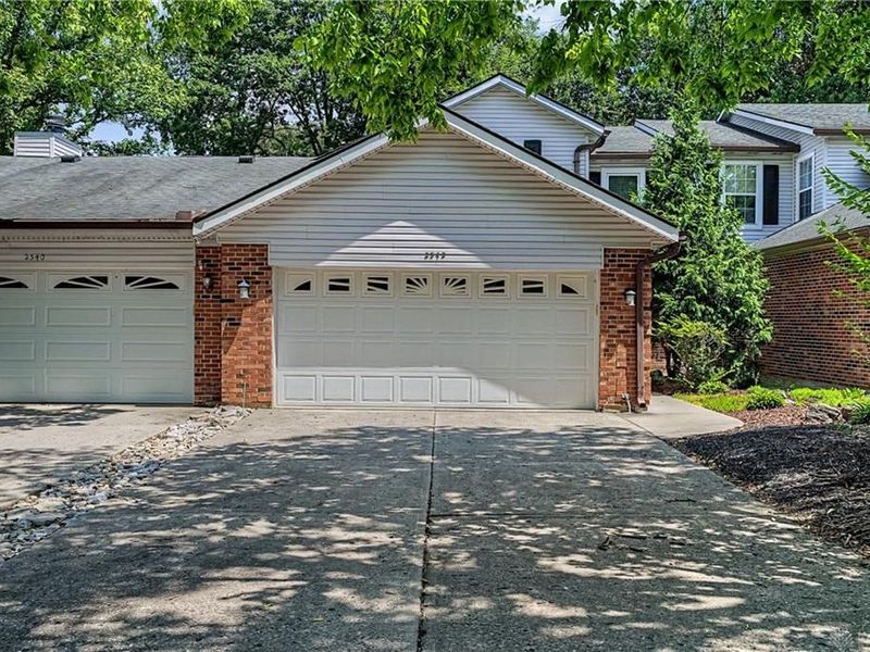 2542 Valais Court, Sugarcreek Township, OH 45458 Photo 4