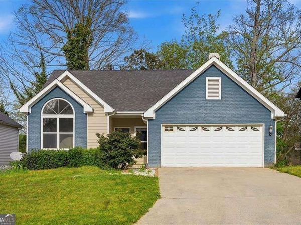694 Shore View, Lithonia, GA 30058