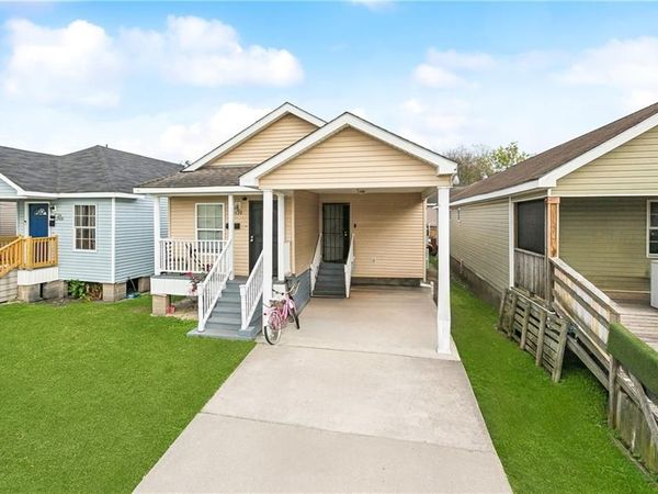 2429 PIETY Street , New Orleans, LA 70117