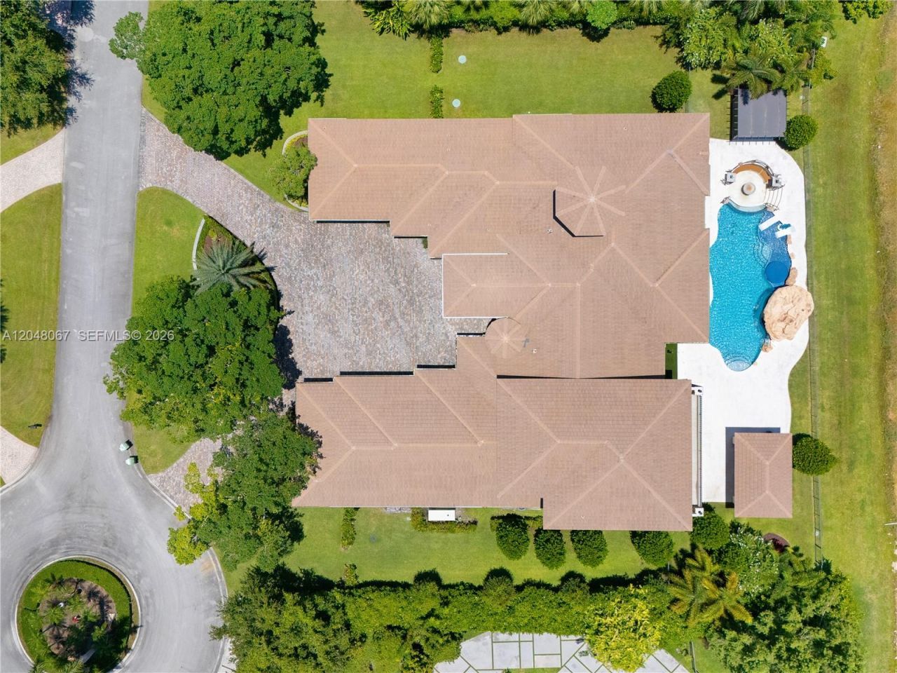3724 Pine Lake Dr, Weston, FL 33332 Photo