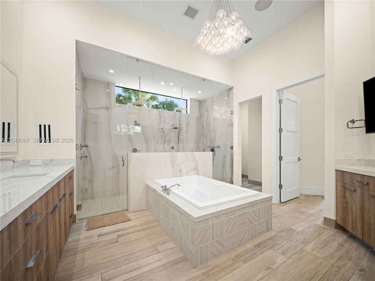 3724 Pine Lake Dr, Weston, FL 33332 Photo