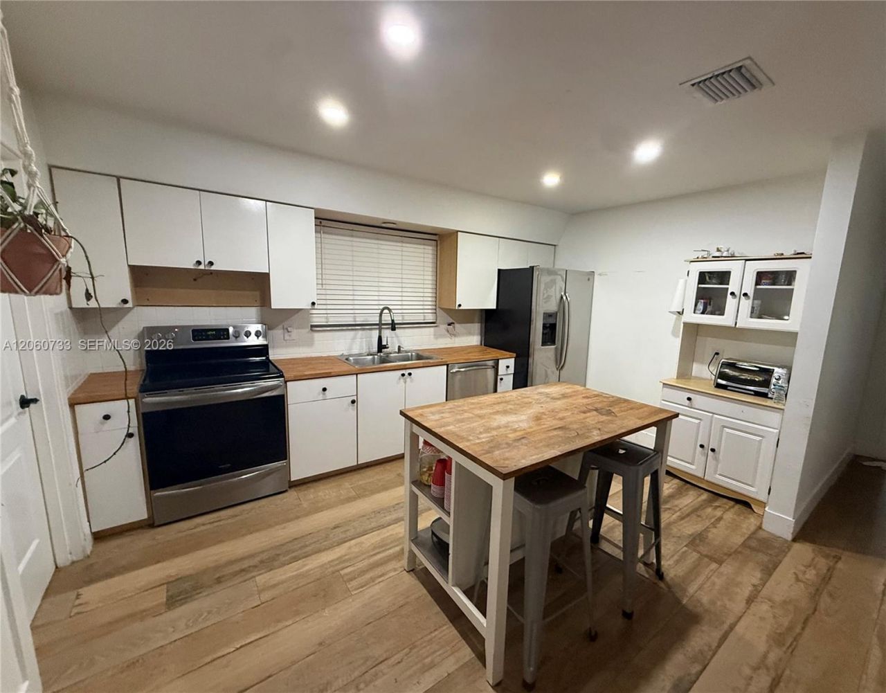 7161 SW 13th St , Pembroke Pines, FL 33023 Photo