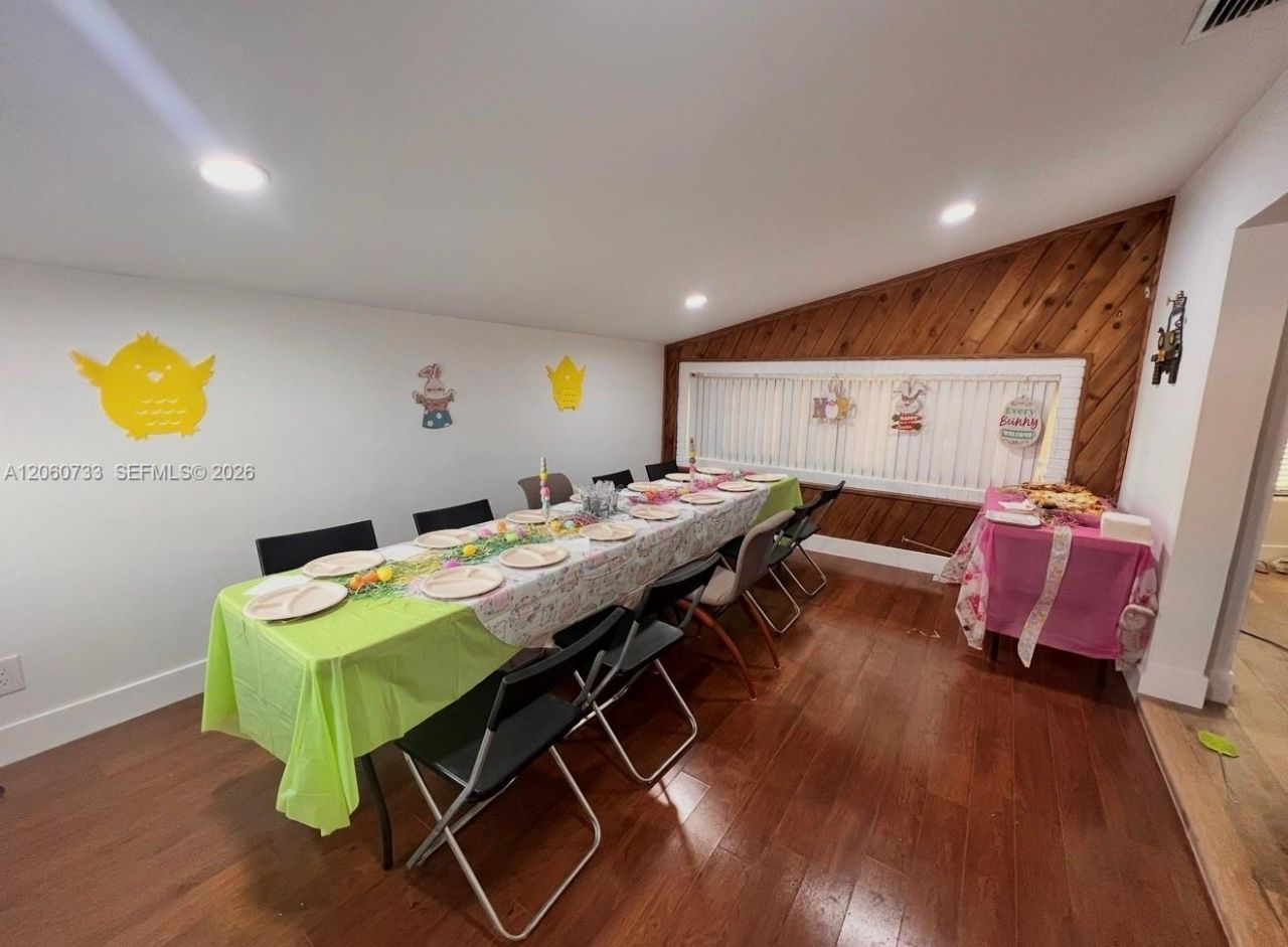 7161 SW 13th St , Pembroke Pines, FL 33023 Photo