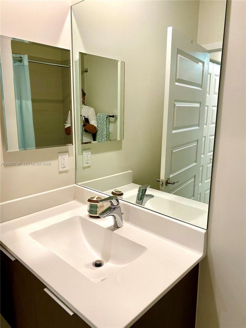 7805 NW 104th Ave, Unit 25, Doral, FL 33178 Photo