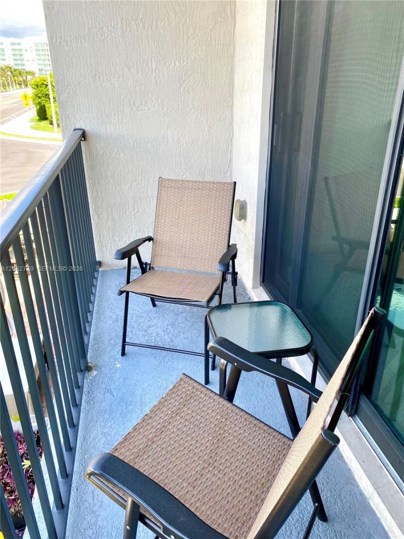 7805 NW 104th Ave, Unit 25, Doral, FL 33178 Photo