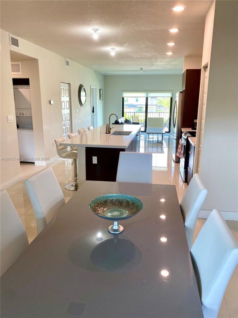 7805 NW 104th Ave, Unit 25, Doral, FL 33178 Photo