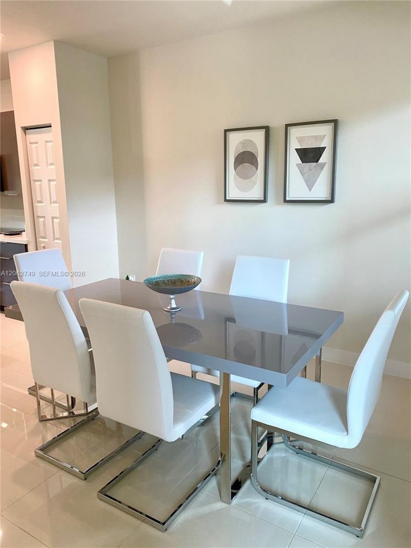 7805 NW 104th Ave, Unit 25, Doral, FL 33178 Photo