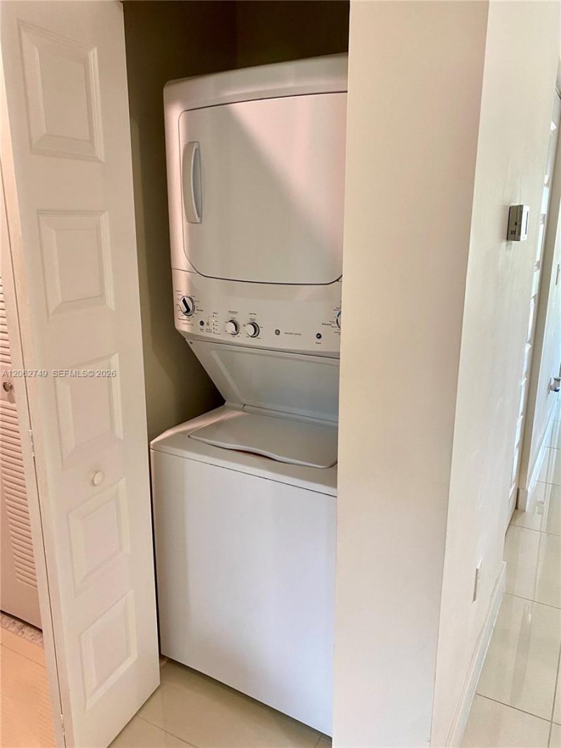 7805 NW 104th Ave, Unit 25, Doral, FL 33178 Photo