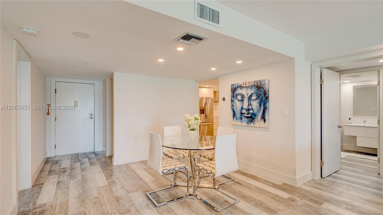 16325 Golf Club Rd , Unit 101, Weston, FL 33326 Photo