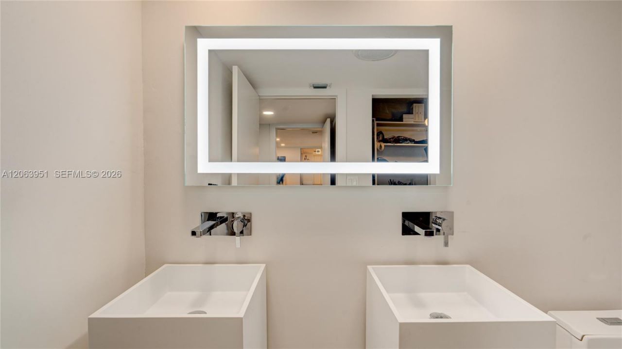 16325 Golf Club Rd , Unit 101, Weston, FL 33326 Photo