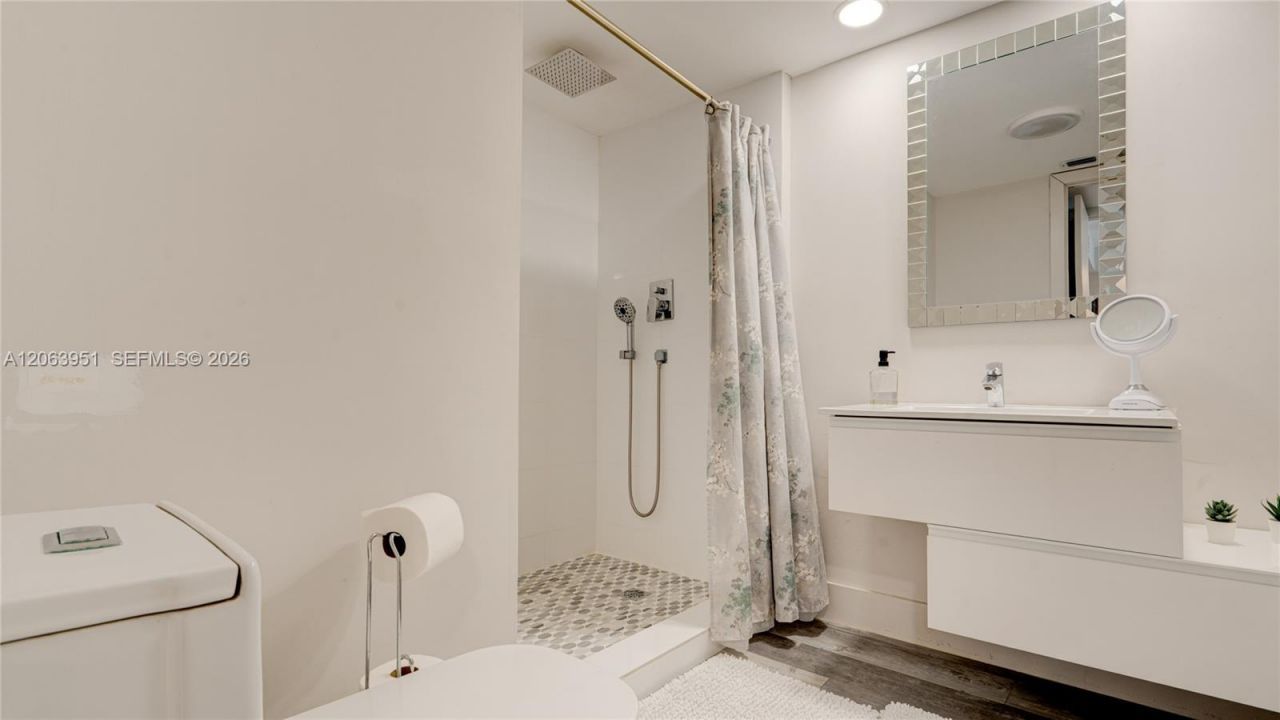 16325 Golf Club Rd , Unit 101, Weston, FL 33326 Photo