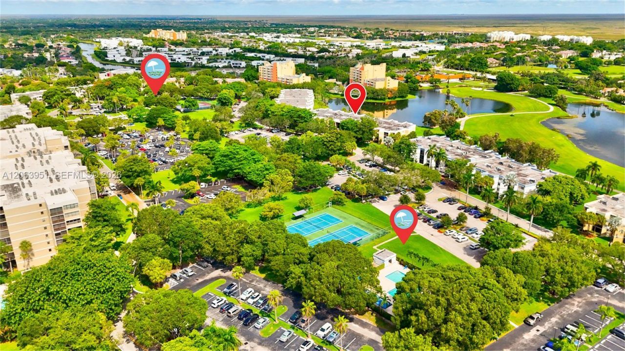 16325 Golf Club Rd , Unit 101, Weston, FL 33326 Photo