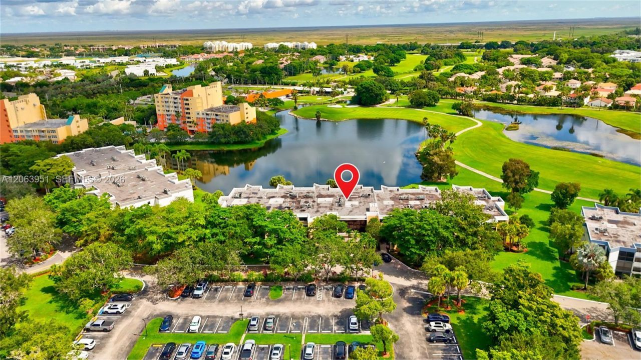 16325 Golf Club Rd , Unit 101, Weston, FL 33326 Photo