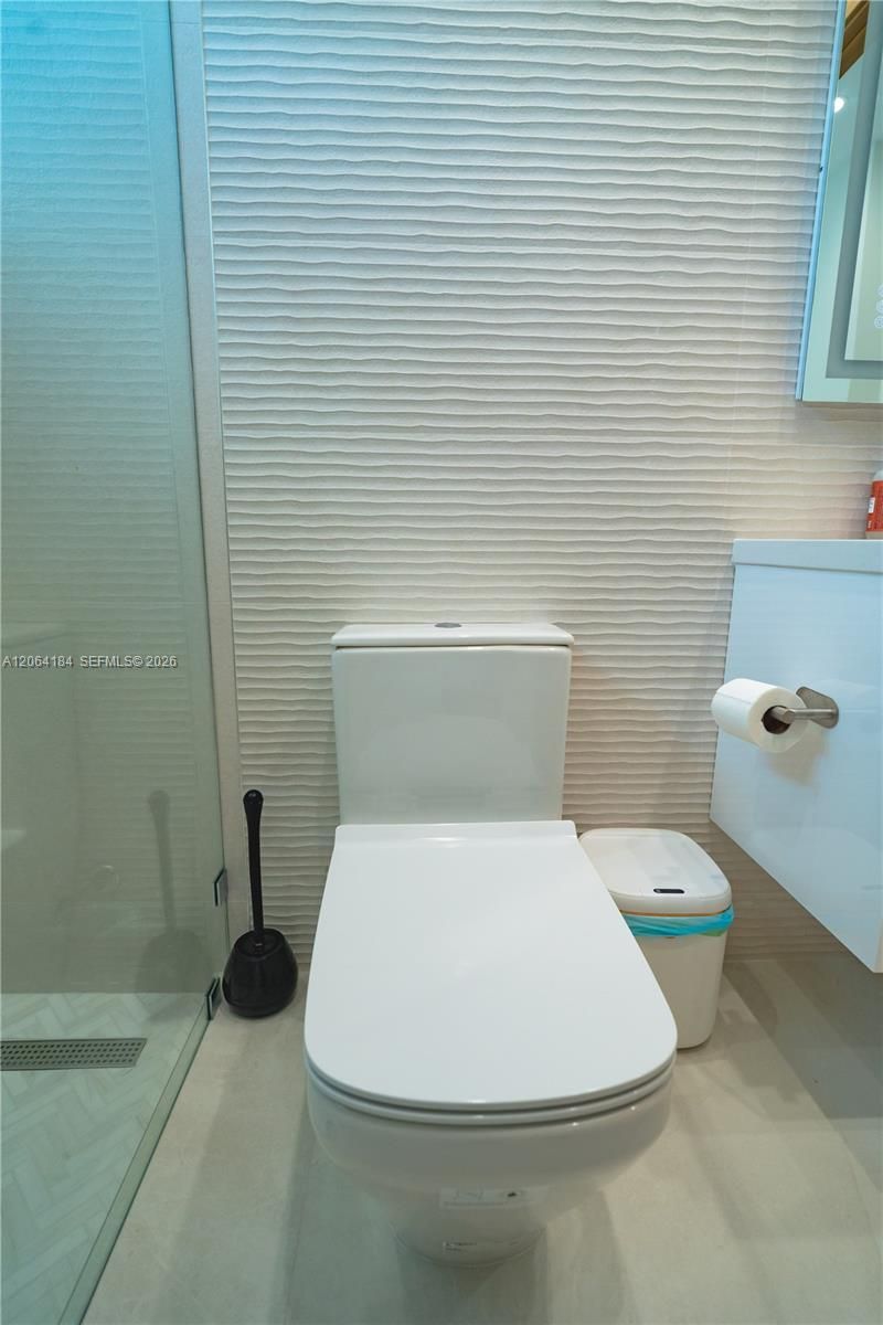 9330 SW 34th St, Miami, FL 33165 Photo