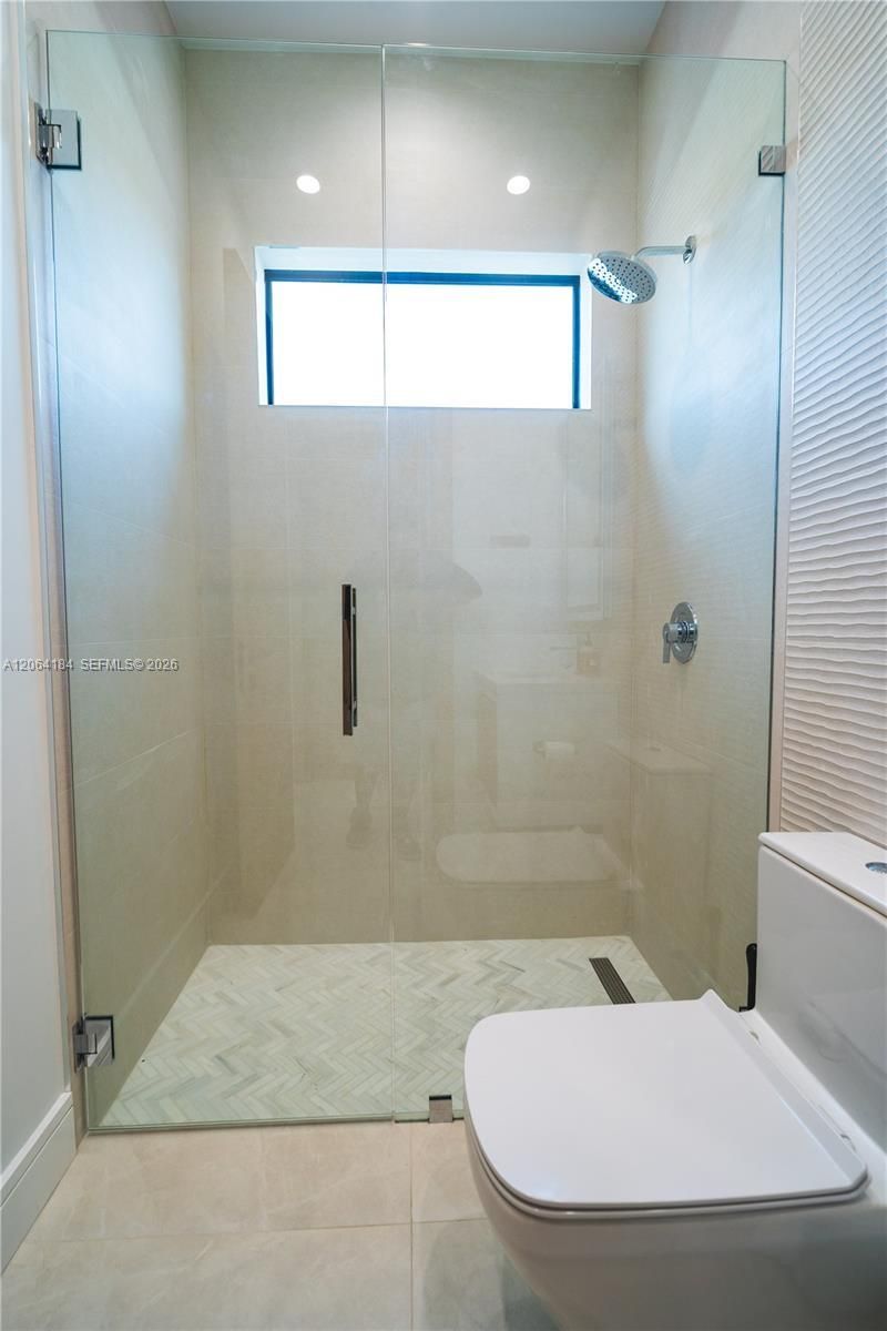 9330 SW 34th St, Miami, FL 33165 Photo