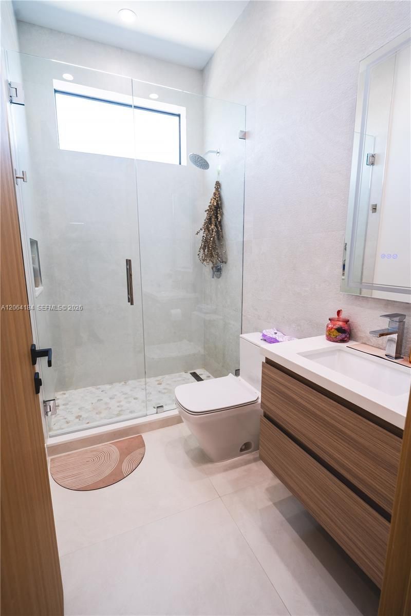 9330 SW 34th St, Miami, FL 33165 Photo