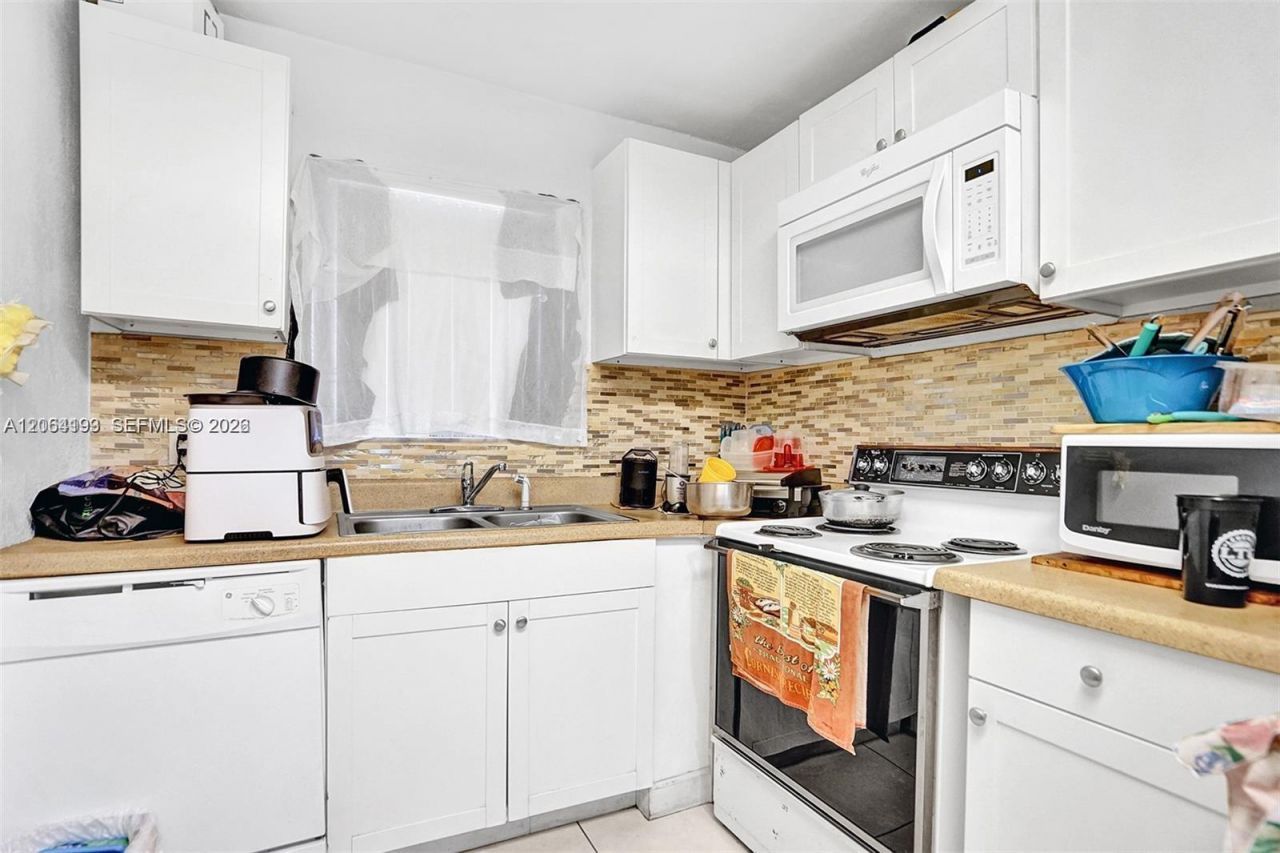 1065 S Flagler Ave, Unit 704, Pompano Beach, FL 33060 Photo