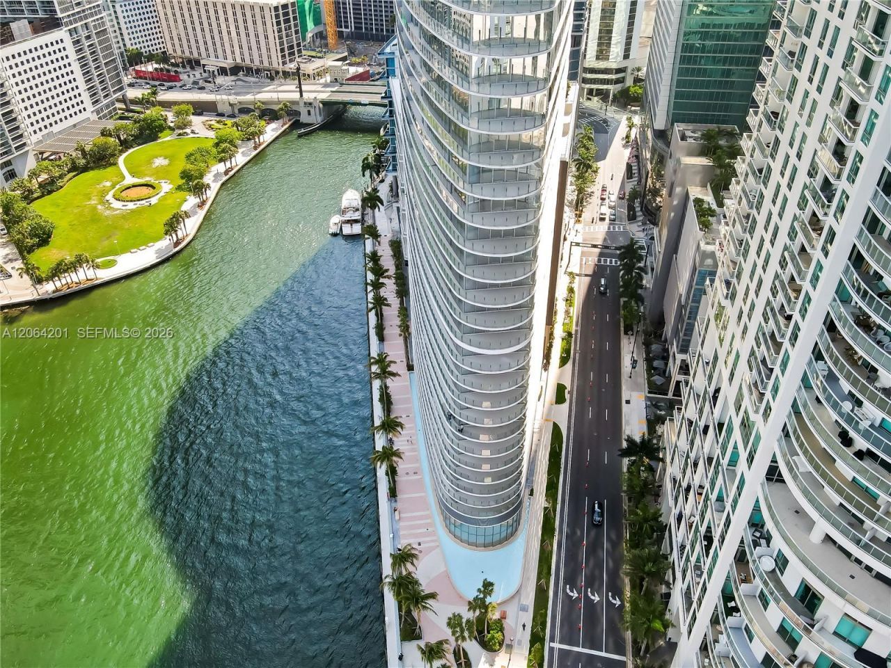 300 Biscayne Boulevard Way, Unit 1106E, Miami, FL 33131 Photo
