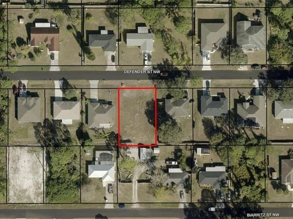 1358 Defender ST NW, PALM BAY, FL 32907