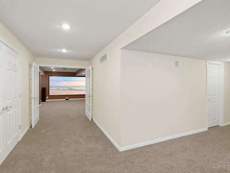 3767 Dunlop Court, Mason, OH 45040 Photo 11