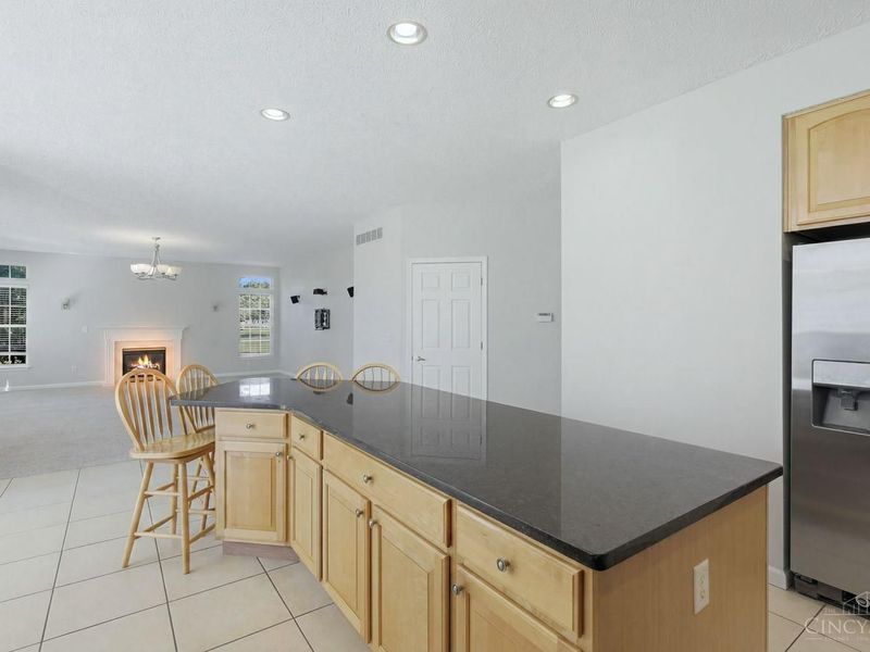 3767 Dunlop Court, Mason, OH 45040 Photo 5