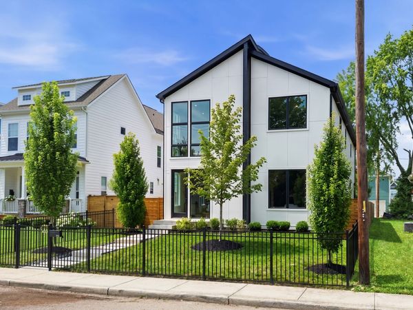 1942 Bellefontaine Street , Indianapolis, IN 46202