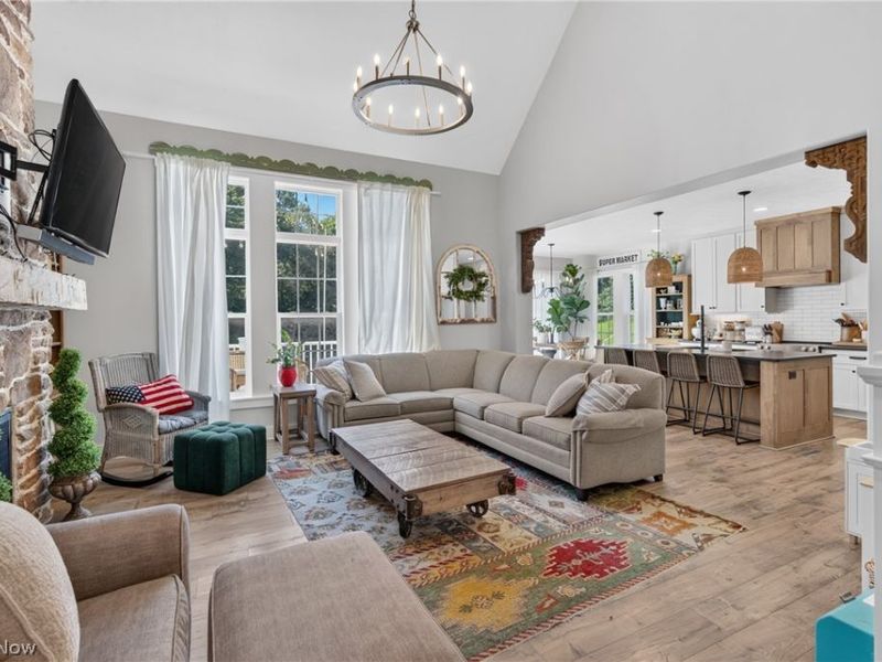 25601 Ridge Road, East Rochester, OH 44625 Photo 12