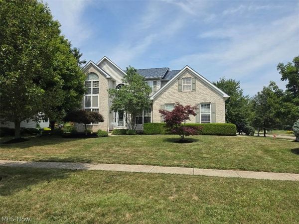 1200 Cherokee Path, Vermilion, OH 44089