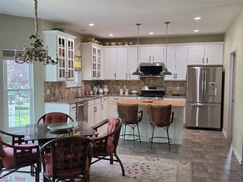 1200 Cherokee Path, Vermilion, OH 44089 Photo 14