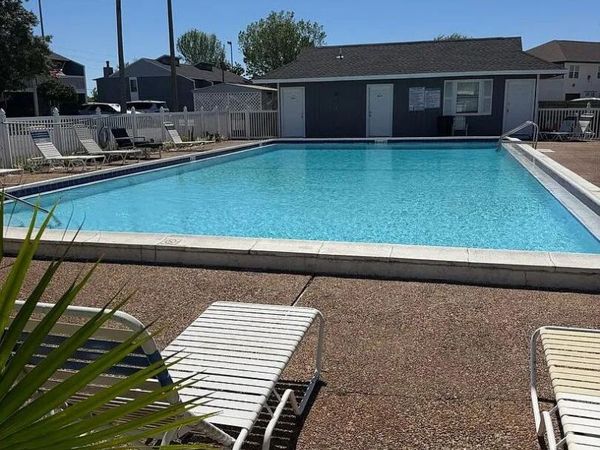 2 Court Drive, Unit 2, Destin, FL 32541
