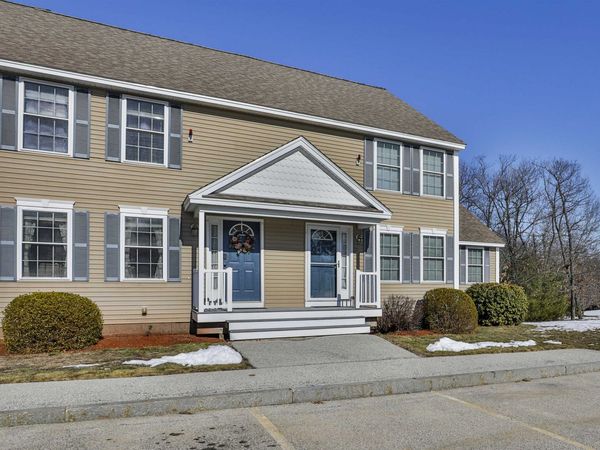 31 Overlook Circle, Hudson, NH 03051