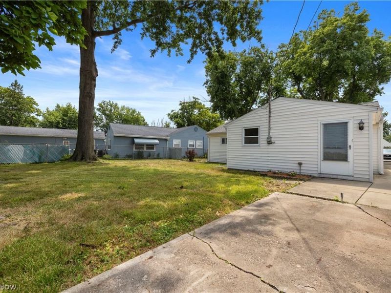 2905 Riverview Lane, Lorain, OH 44055 Photo 31
