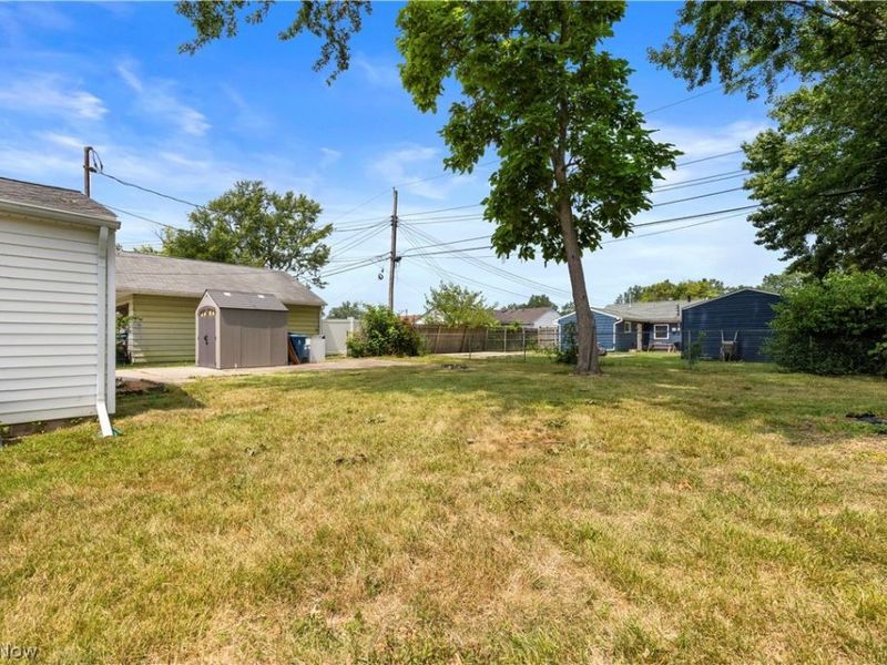 2905 Riverview Lane, Lorain, OH 44055 Photo 34