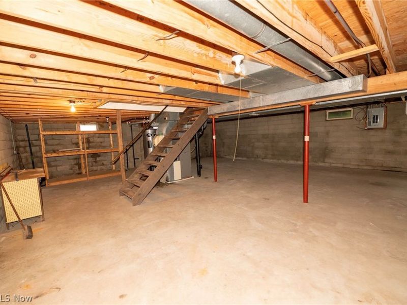 241 Kent Circle NE, New Philadelphia, OH 44663 Photo 24