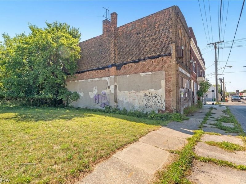 1393-1399 Hayden Avenue , East Cleveland, OH 44112 Photo 9