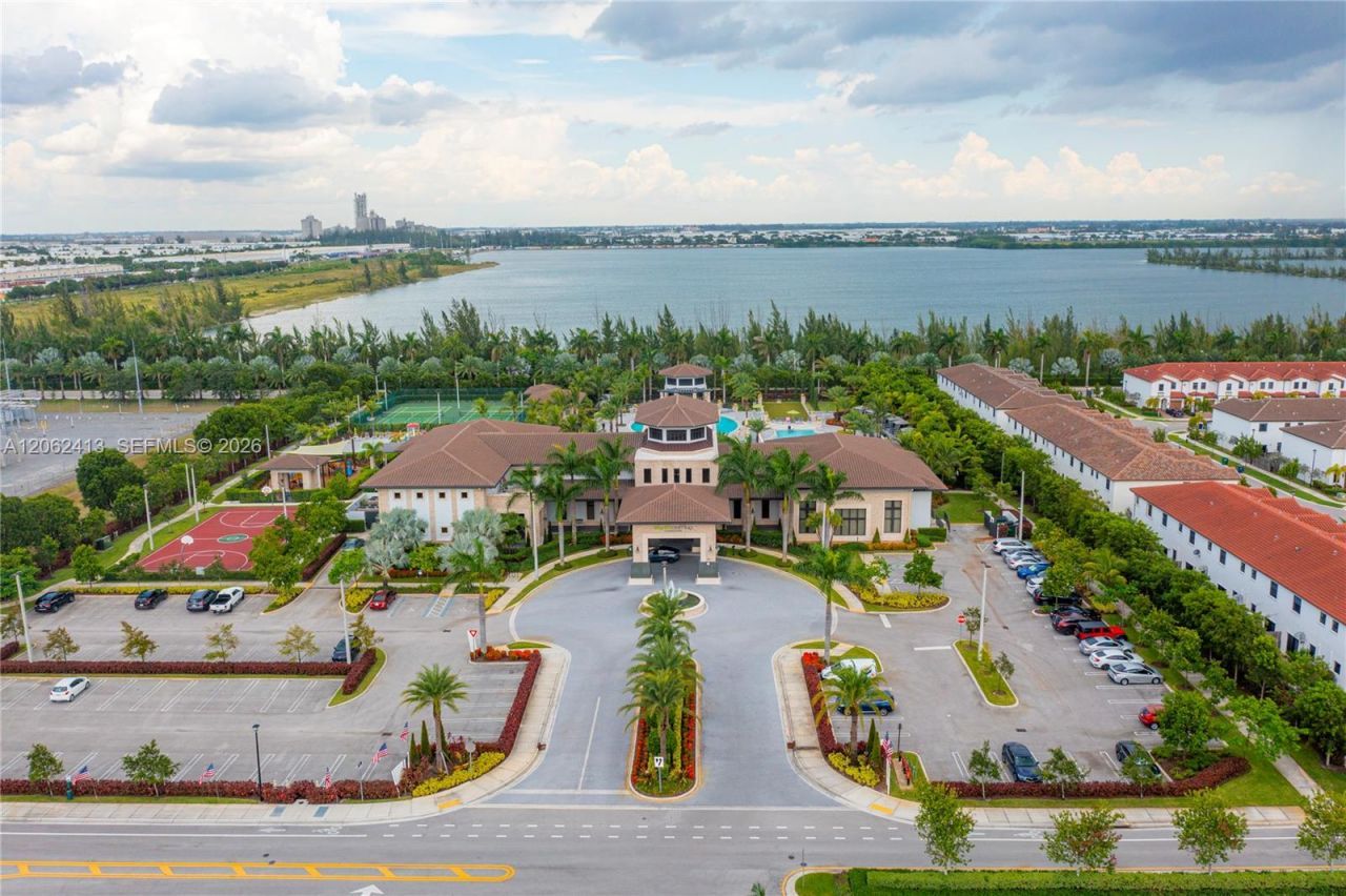 10425 NW 82nd St, Unit 4, Doral, FL 33178 Photo