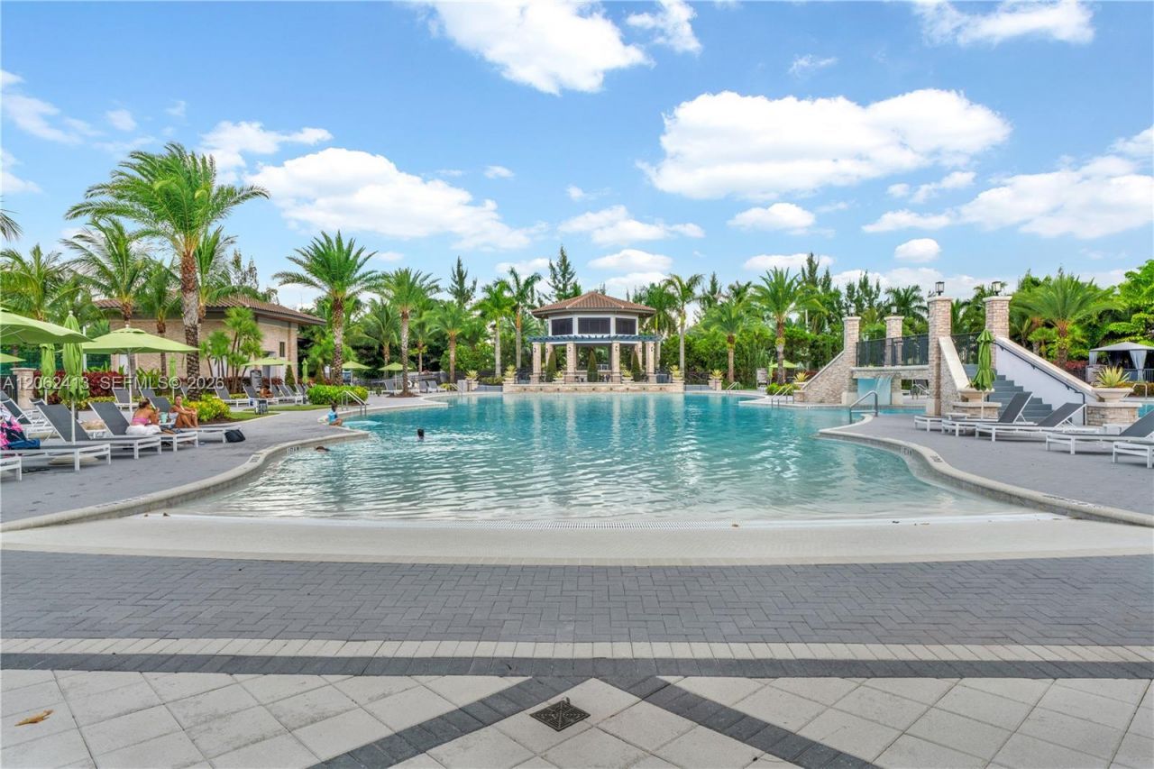 10425 NW 82nd St, Unit 4, Doral, FL 33178 Photo