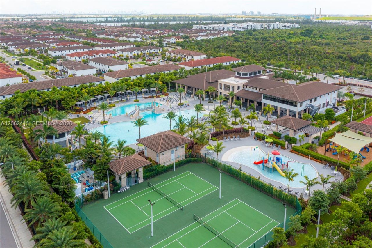 10425 NW 82nd St, Unit 4, Doral, FL 33178 Photo