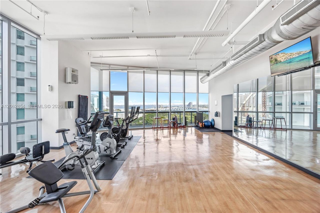 888 Biscayne Blvd , Unit 2009, Miami, FL 33132 Photo