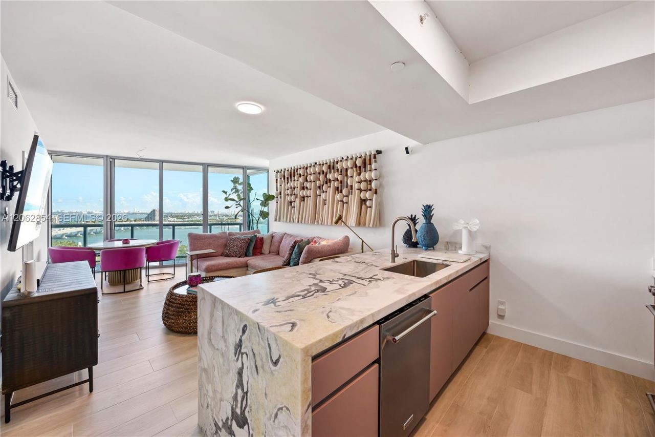 888 Biscayne Blvd , Unit 2009, Miami, FL 33132 Photo