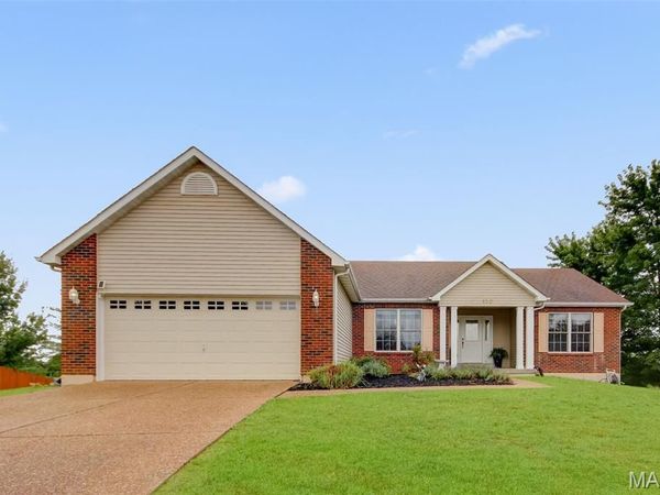130 Wild Pigeon Ct , O'Fallon, MO 63368