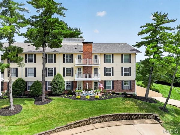 1530 Bedford Forge Court , Unit 15, Chesterfield, MO 63017